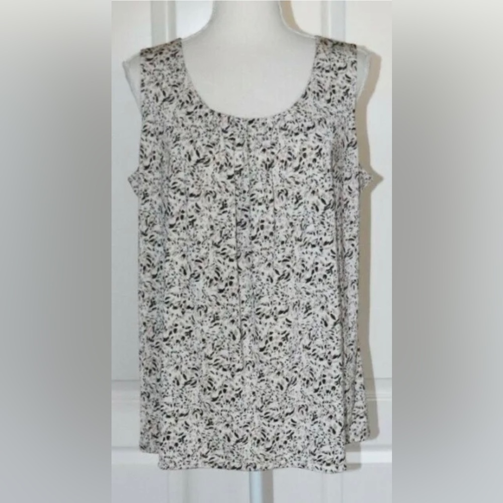 Chico’s top size 2